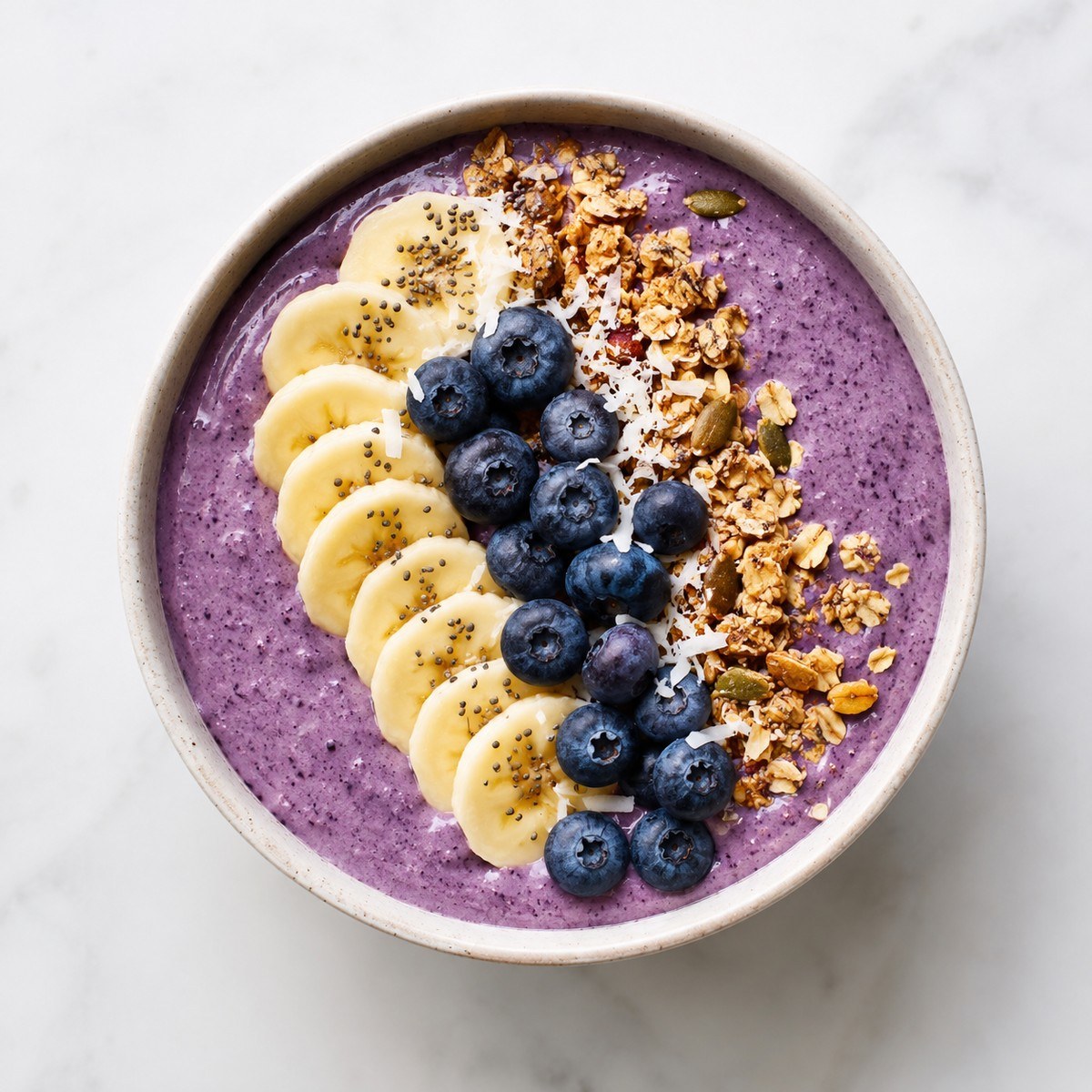 Recette Smoothie bowl banane myrtille réalisée avec un Ninja Creami